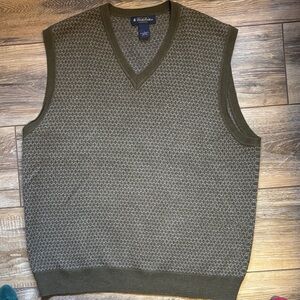 Brooks Brothers Olive Patterned V-Neck Sweater Vest